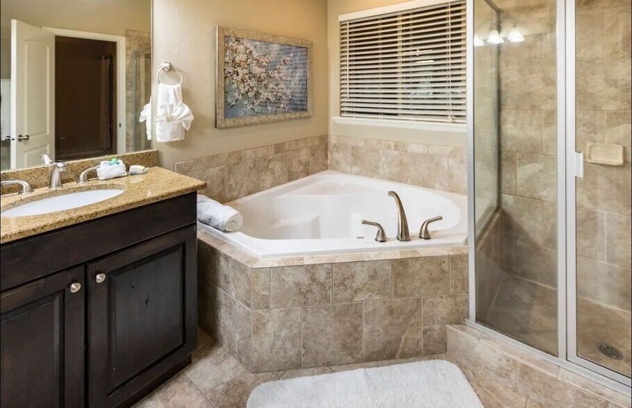 Building Photo - 14724 S Evening Side Dr