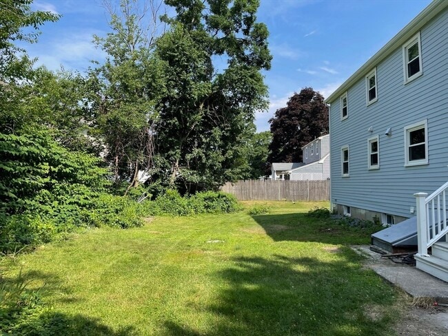 Building Photo - 14 Dearborn Rd