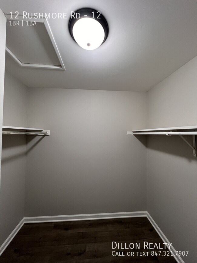 Building Photo - 12 Rushmore Rd