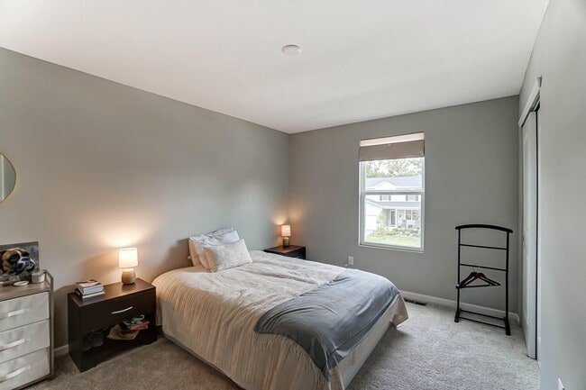 Building Photo - 6407 Low Tide Wy