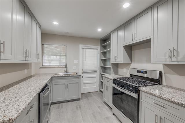 Building Photo - 6439 Ravendale Ln