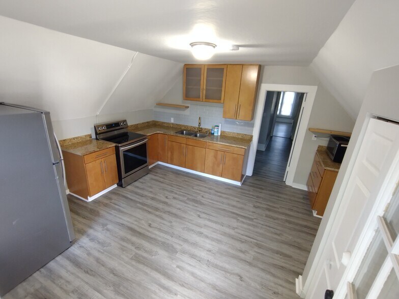 Building Photo - 3607 Waukegan Rd