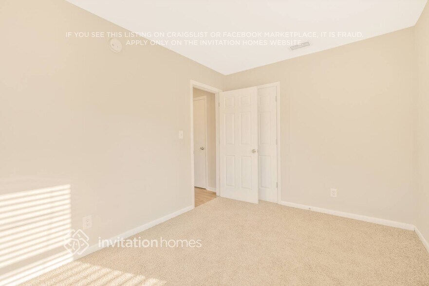 Building Photo - 6342 Sauterne Dr