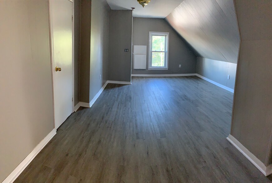 Building Photo - 15 Wheelock St