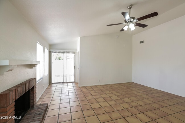 Building Photo - 8876 W Michelle Dr