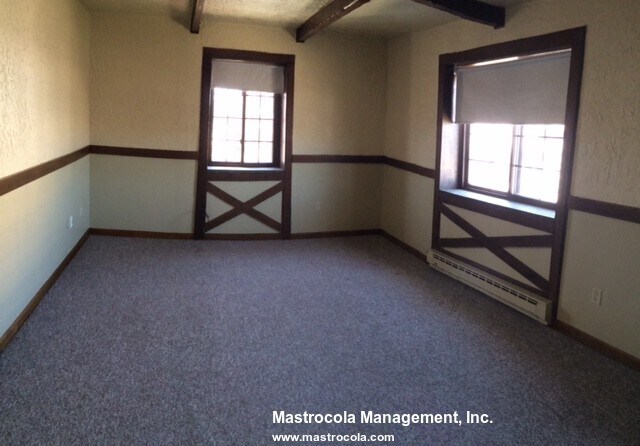 Building Photo - 75 Winthrop St