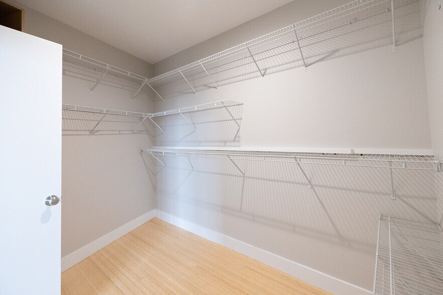 Building Photo - 450 Harrison Ave