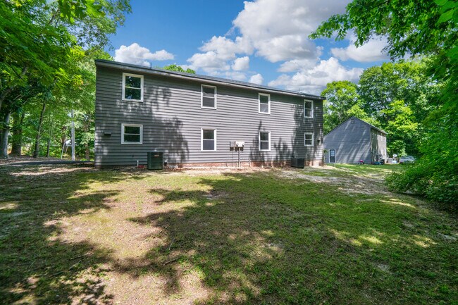 Building Photo - 7311 John Elizabeth Pl