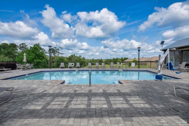 Building Photo - 7814 Burnside Lp