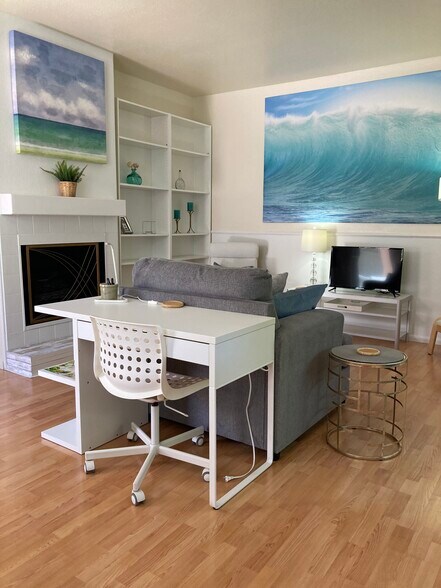 Living room - 8680 New Salem St