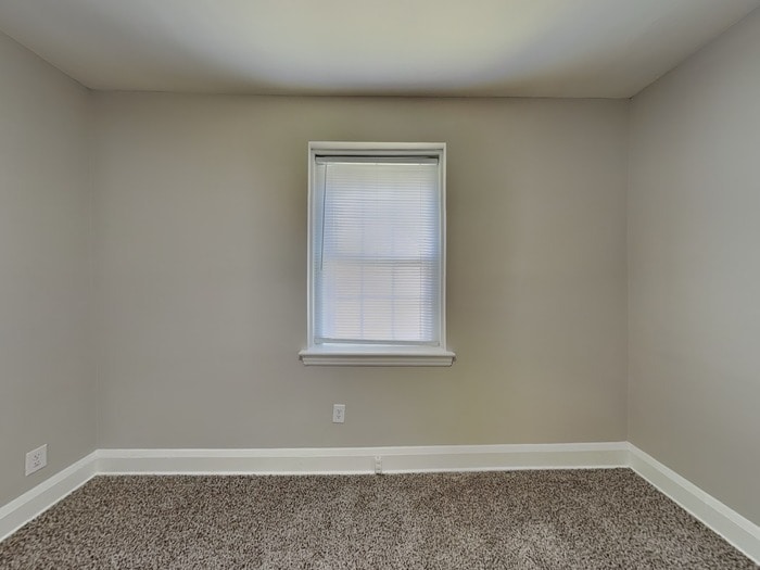 Building Photo - 3609 Kenmar Rd