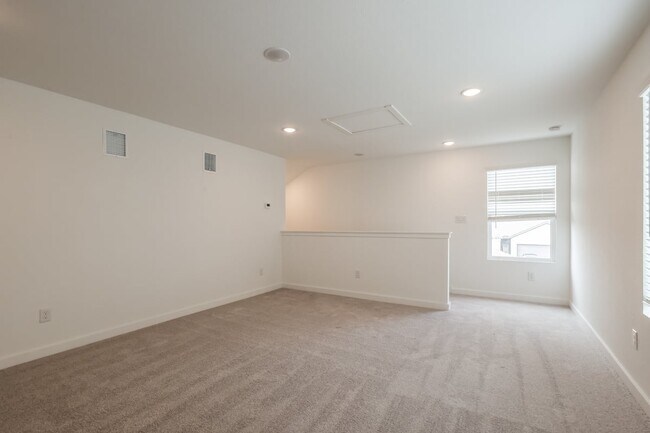 Building Photo - 11742 Carolina rose