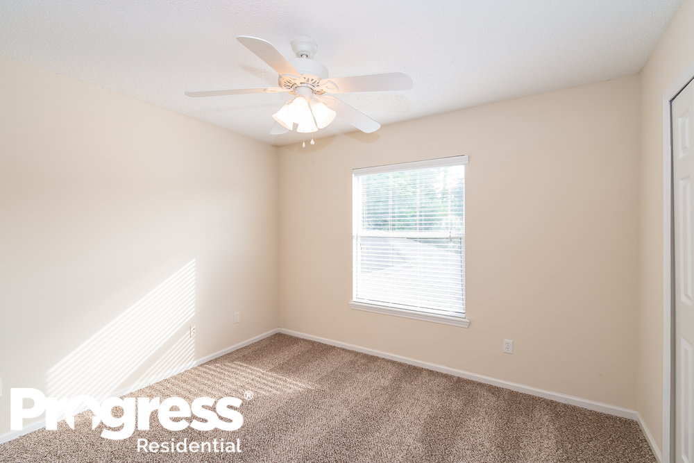 Building Photo - 3338 International Village Ct