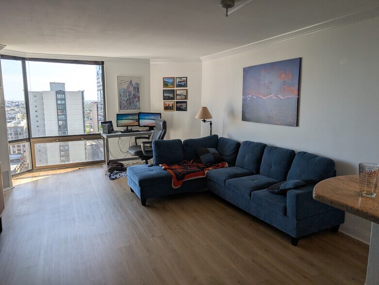 Living Room - 1625 Larimer St