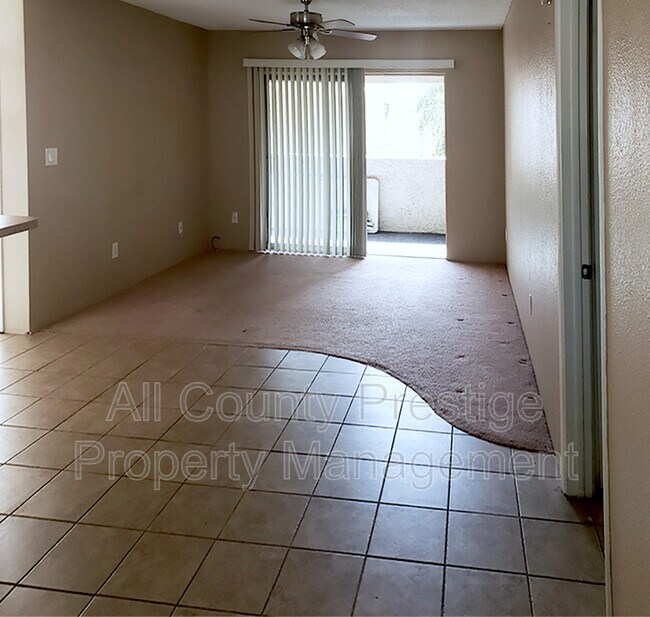 Building Photo - 4554 E Paradise Village Pkwy N