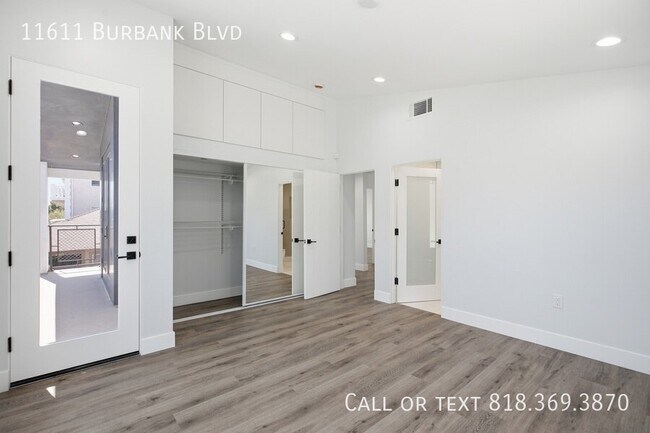 Building Photo - 11611 Burbank Blvd