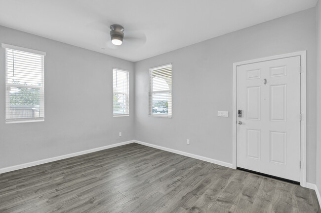 Building Photo - 9806 Fire Island Dr