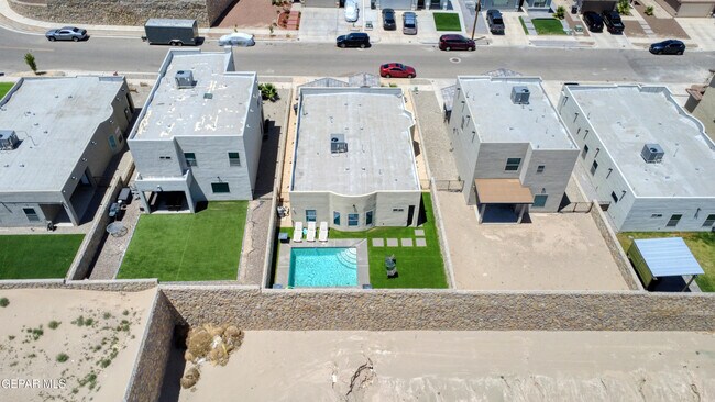 Building Photo - 13066 Grantham Ln