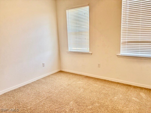Building Photo - 10830 Alvara Way