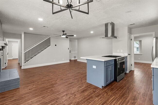 Building Photo - 9639 Springview Ln