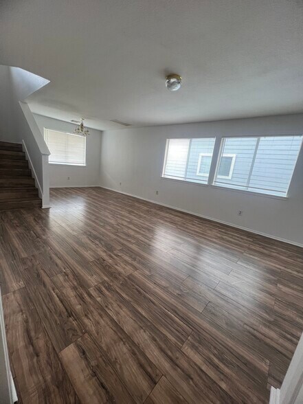 Building Photo - 1123 Verde Trails Dr