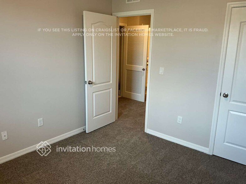 Building Photo - 9036 Carlotta Wy