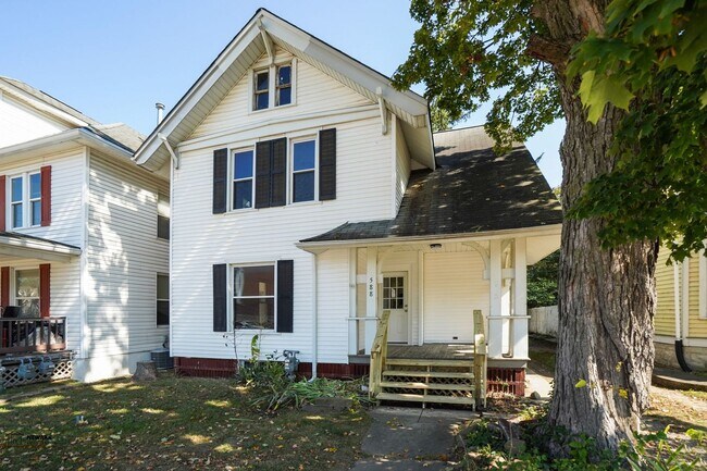 Building Photo - 588 Mt Vernon Rd