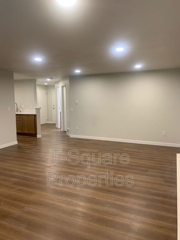 Building Photo - 8226 126th Ave NE