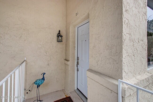 Building Photo - 2912 St Johns Ave