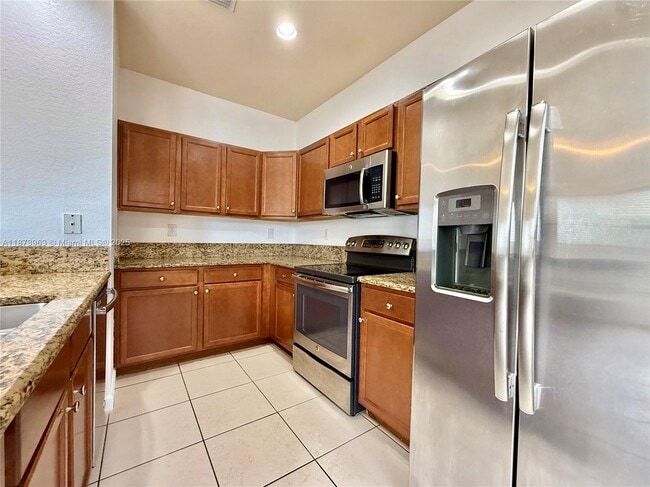 Building Photo - 9575 SW 171st Pl