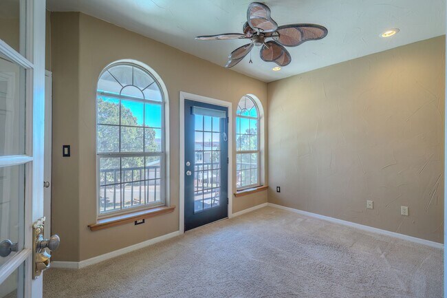 Building Photo - 111 Coker Ln