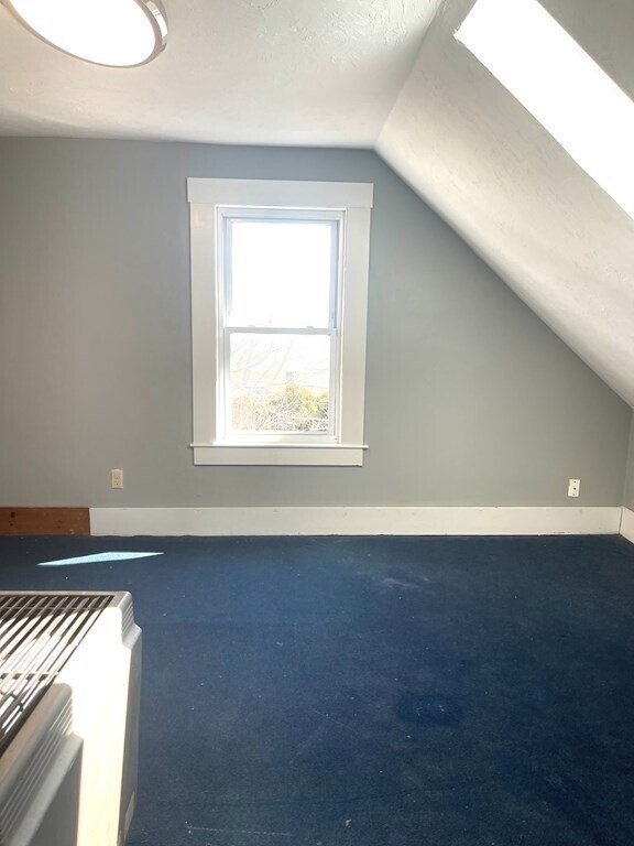 Building Photo - 546 N Front St