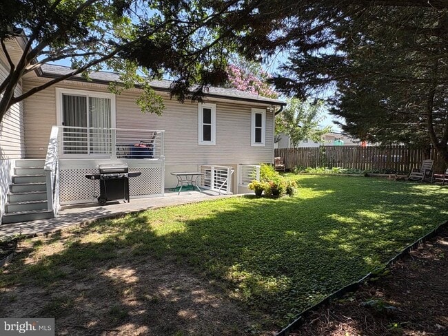 Building Photo - 803 Scott Cir