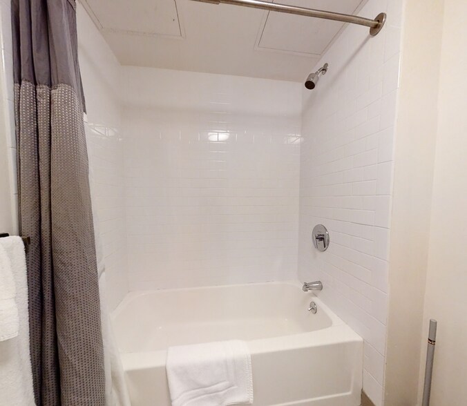 Building Photo - 10 Winter St