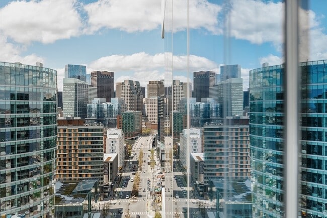 Building Photo - 150 Seaport Blvd