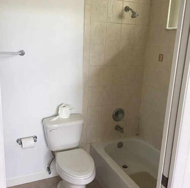 Building Photo - 1367 Periwinkle Pl