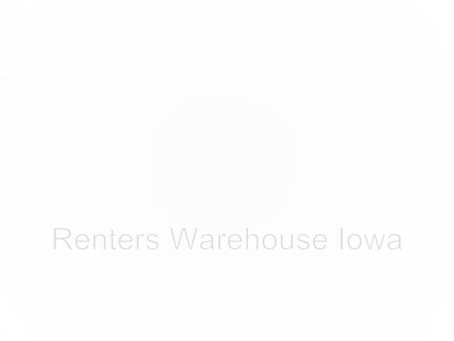 Building Photo - 2019 64th St