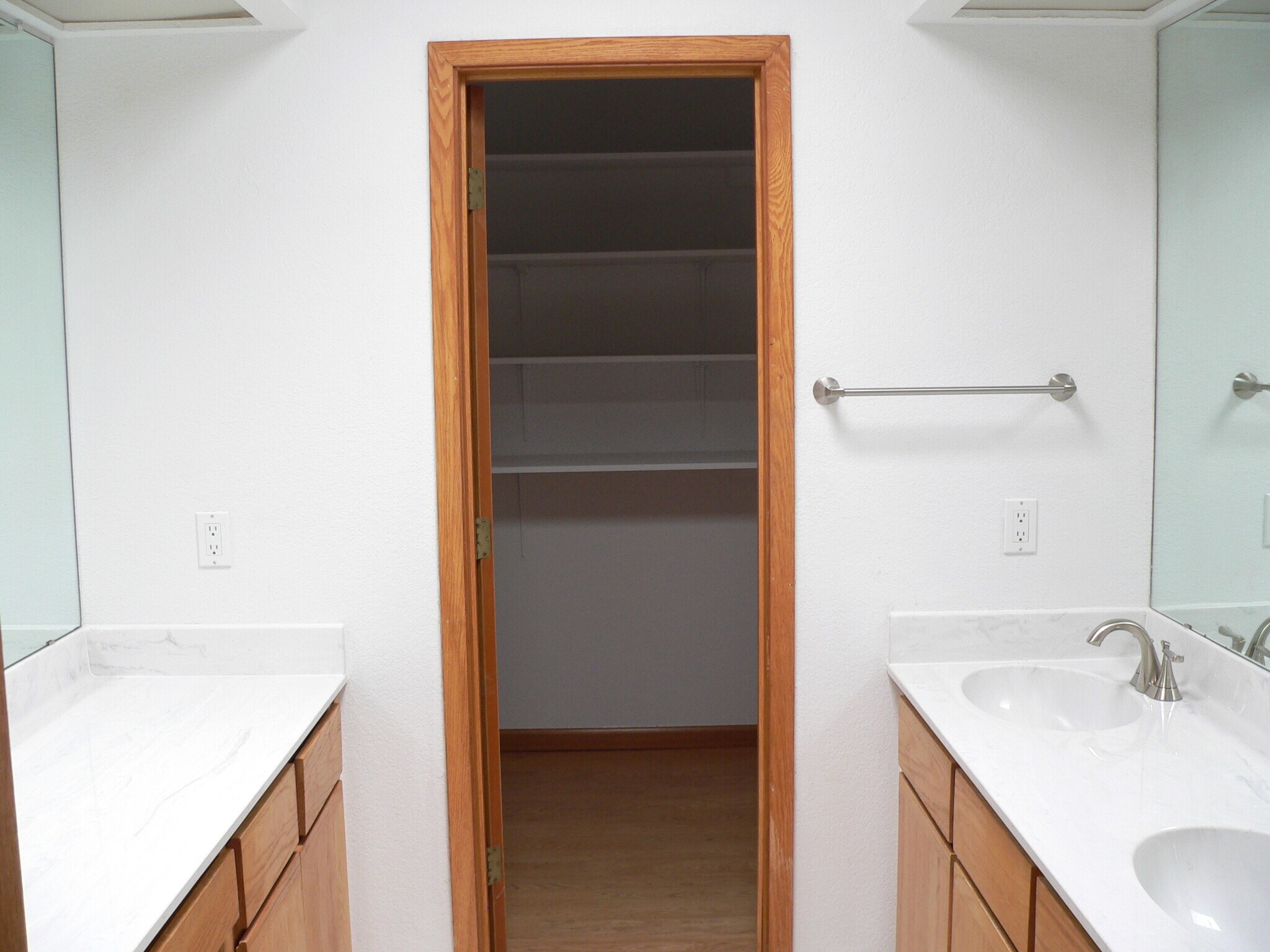 Master bath - 1808 Tramway Terrace Loop NE
