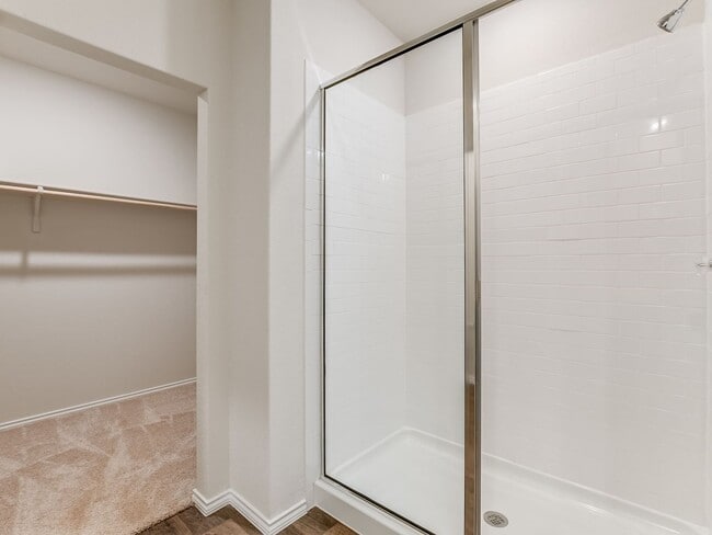 Building Photo - 4 BR / 3 BA - 2175 SF in Seguin - Arroyo R...