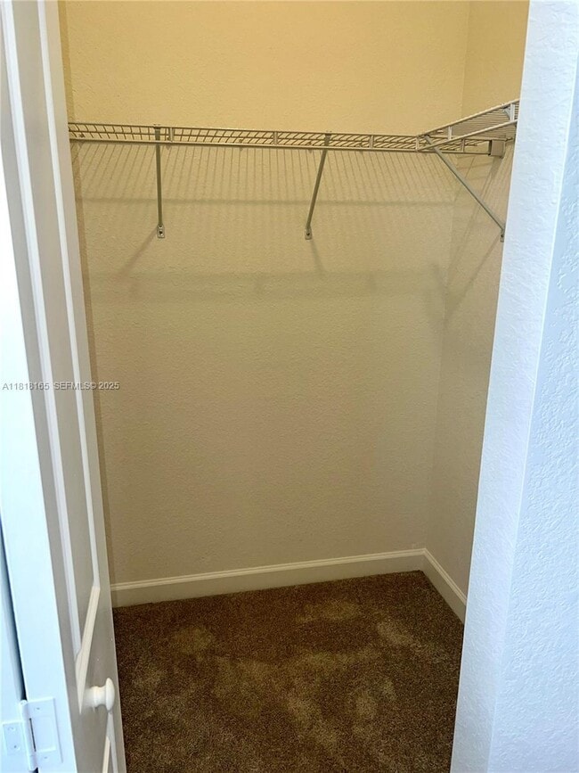 Building Photo - 2929 SE 23rd Ave