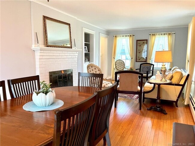 Building Photo - 43 Neck Rd