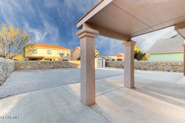 Building Photo - 10932 Duster Dr