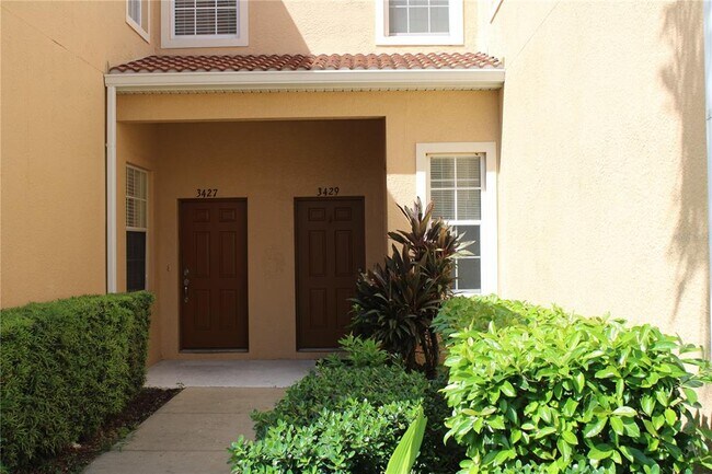 Building Photo - 3429 Parkridge Cir