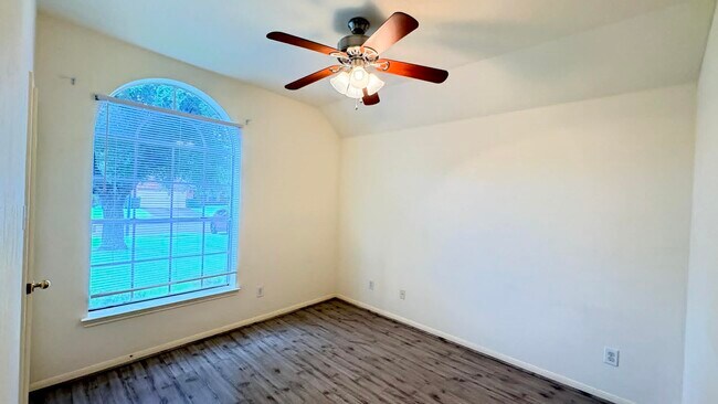 Building Photo - 12918 Stratford Mill Ln