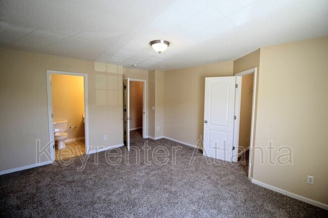 Building Photo - 1402 Bayrose Cir