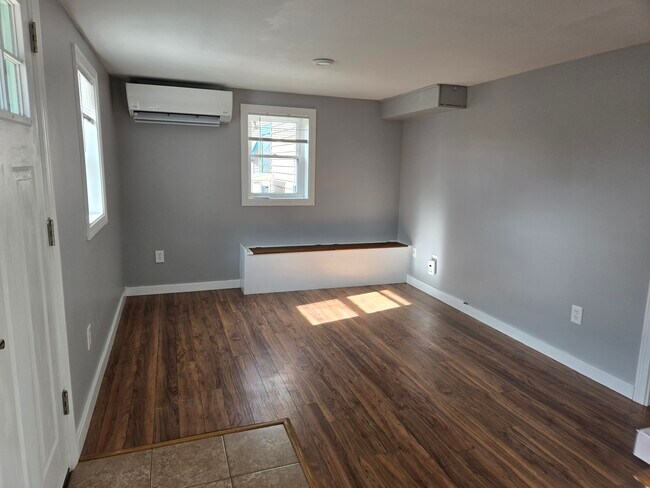 living room - 295 Shiloh Rd