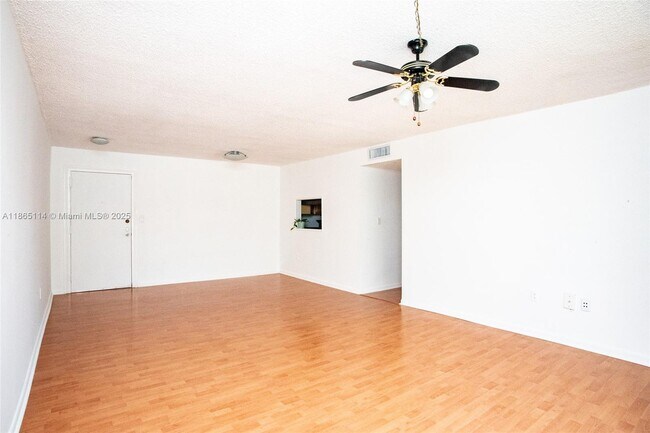 Building Photo - 13700 SW 62nd St