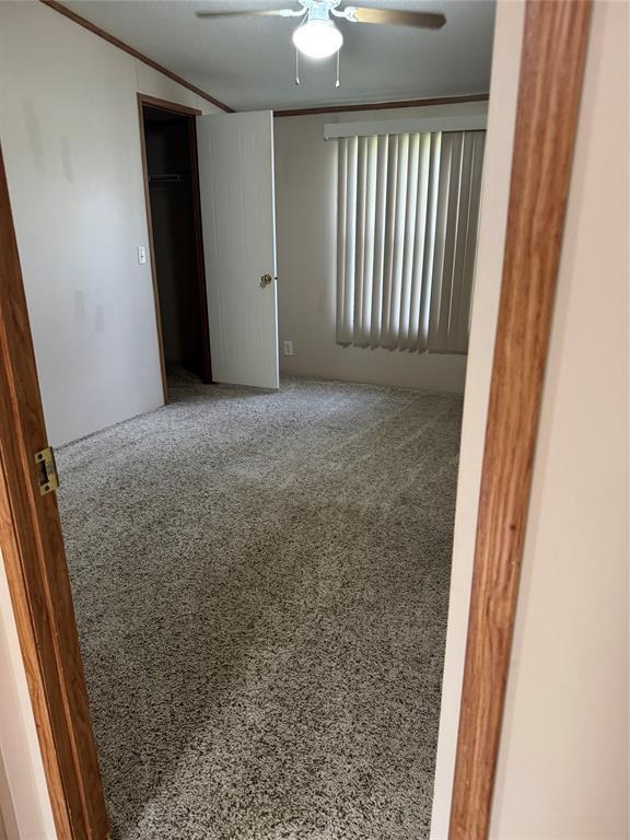 Building Photo - 16350 Hill Country Ct