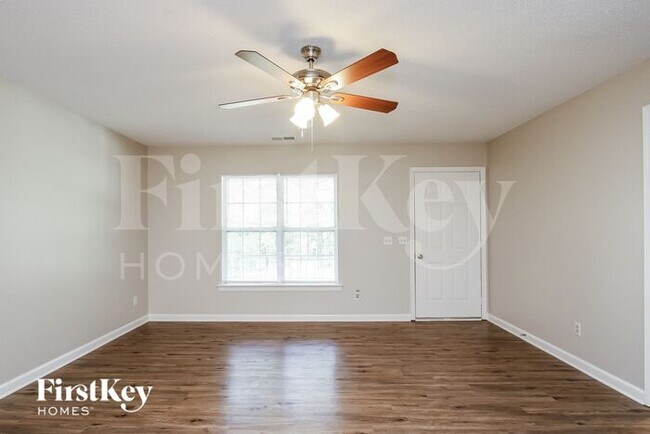 Building Photo - 954 Cornelius Rd