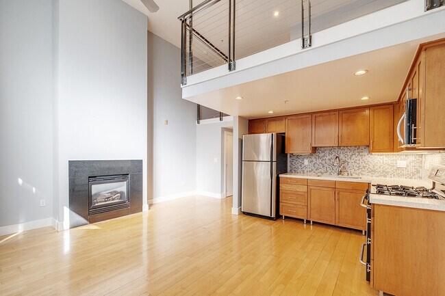 Building Photo - 68 Harriet St